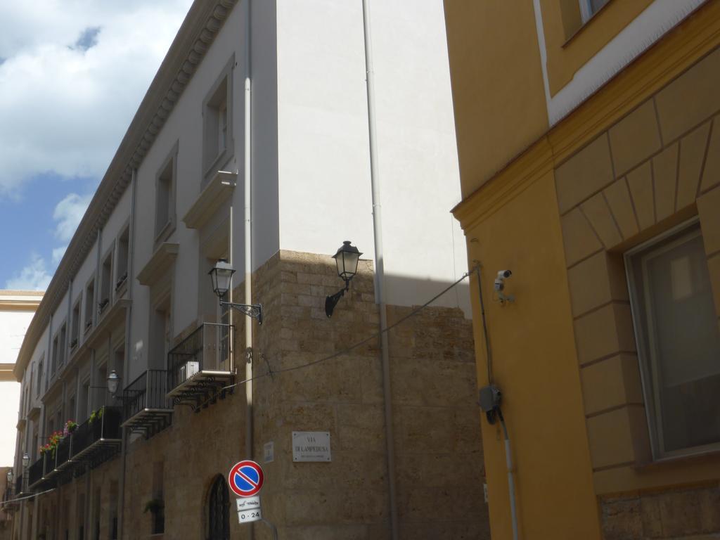 Appartamento In Palazzo Lampedusa Palermo Exterior foto